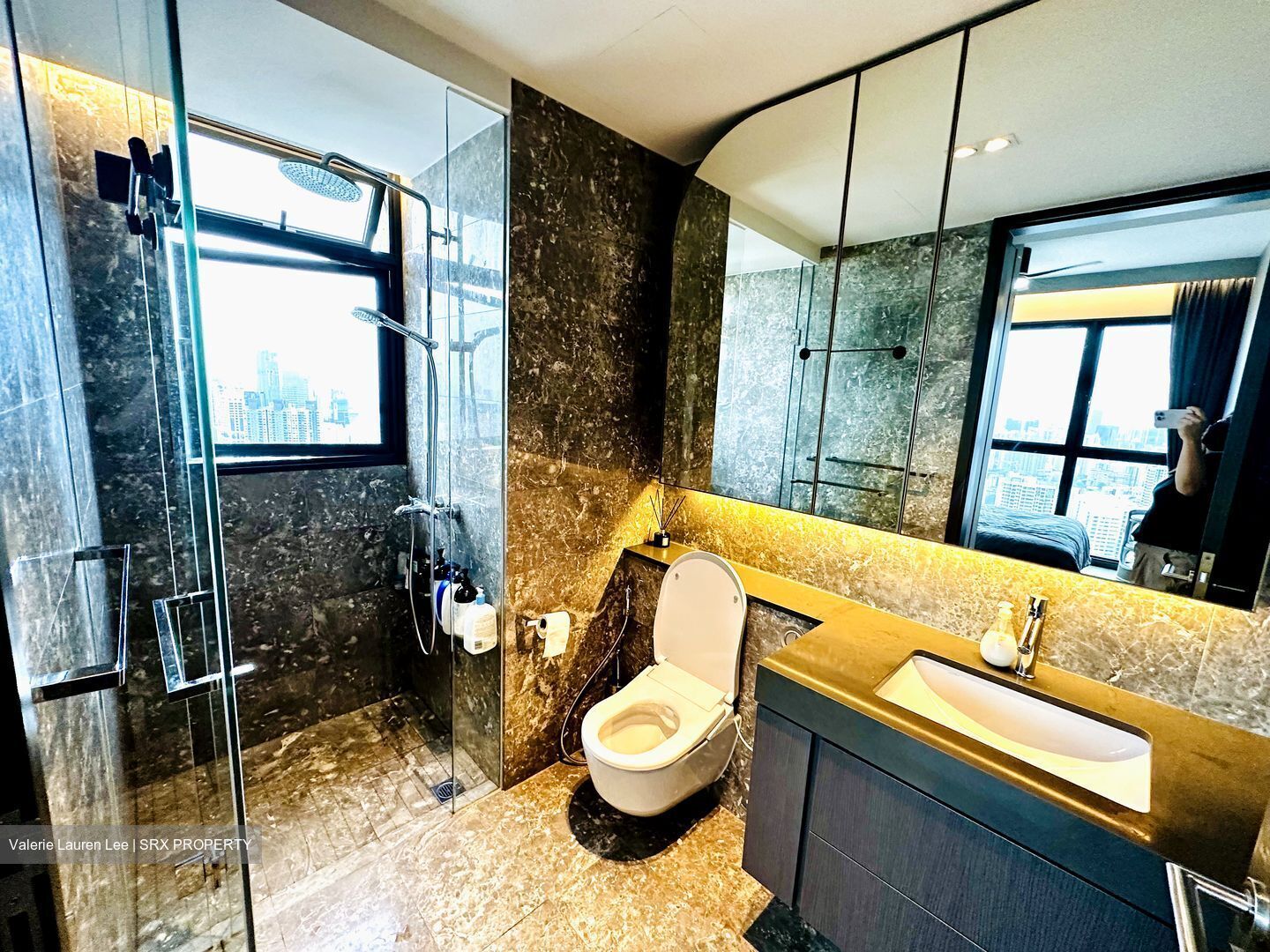 Avenue South Residence (D3), Apartment #483089351